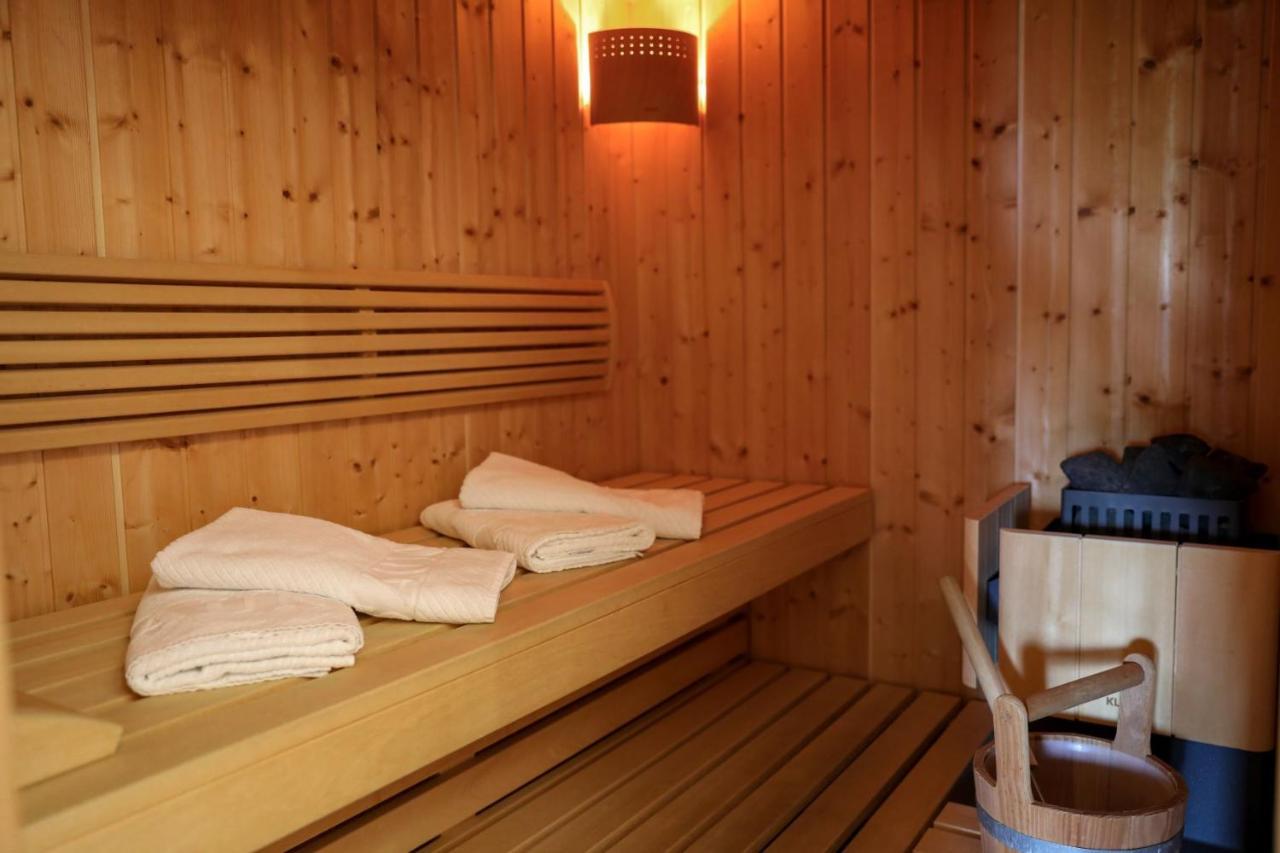 Schwarzwald Chalets ฟรอยเดนชตัดท์ ภายนอก รูปภาพ