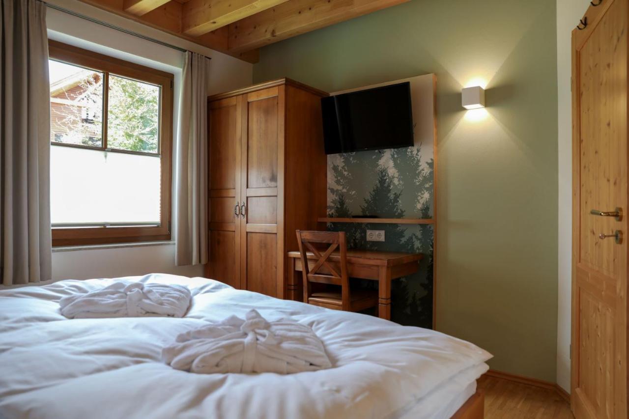 Schwarzwald Chalets ฟรอยเดนชตัดท์ ภายนอก รูปภาพ