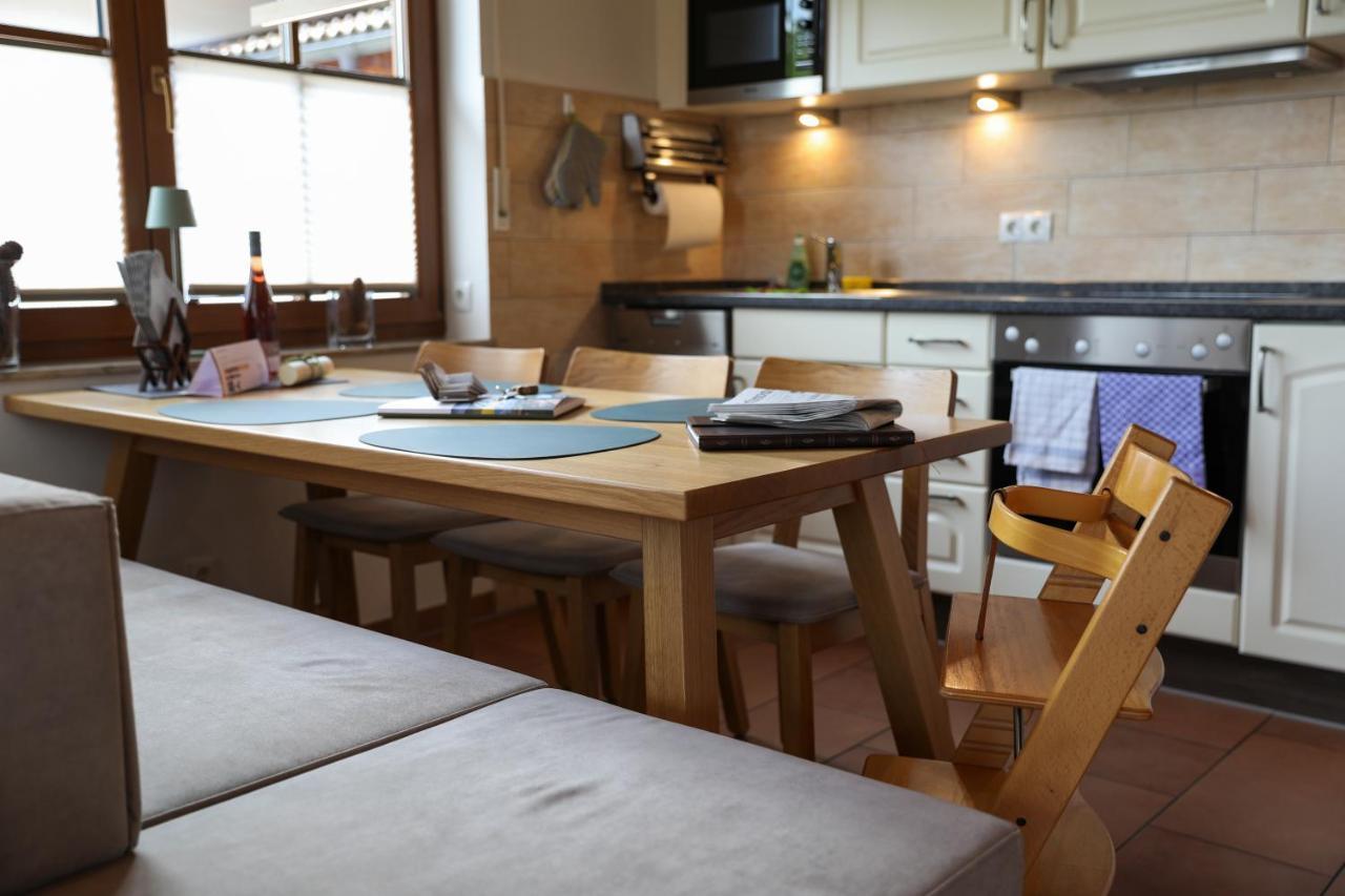 Schwarzwald Chalets ฟรอยเดนชตัดท์ ภายนอก รูปภาพ