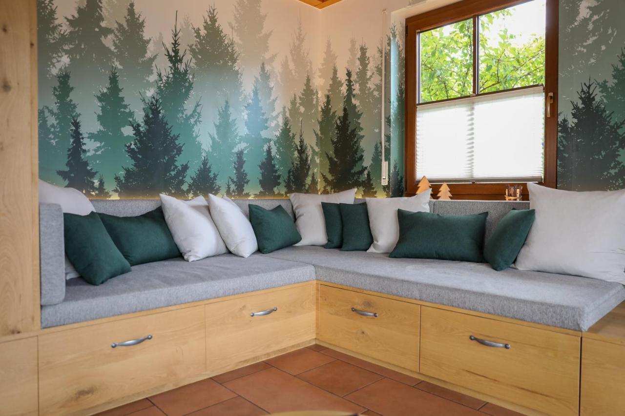 Schwarzwald Chalets ฟรอยเดนชตัดท์ ภายนอก รูปภาพ
